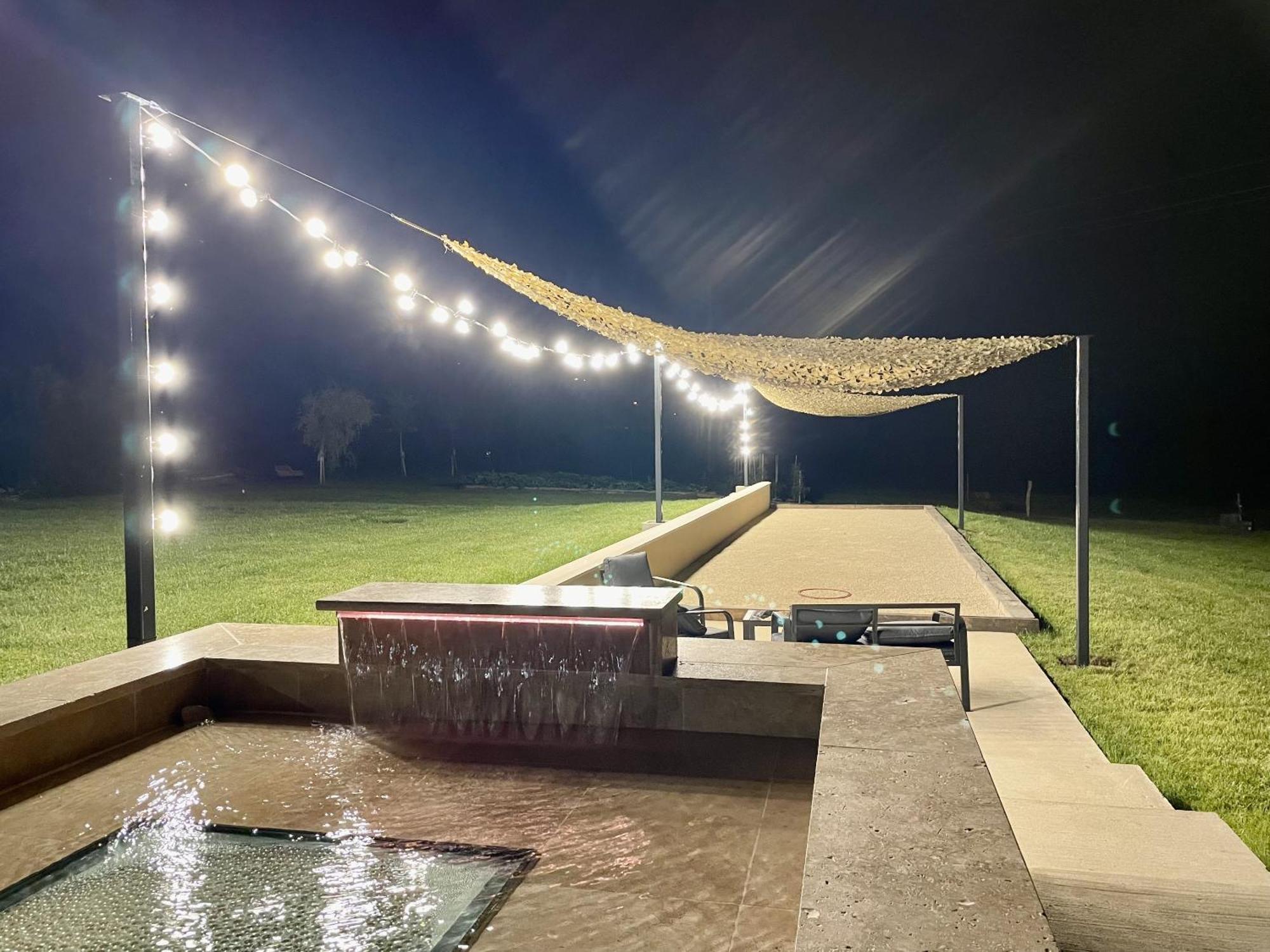 Le Lodge Spa Saint-Laurent-d'Andenay المظهر الخارجي الصورة